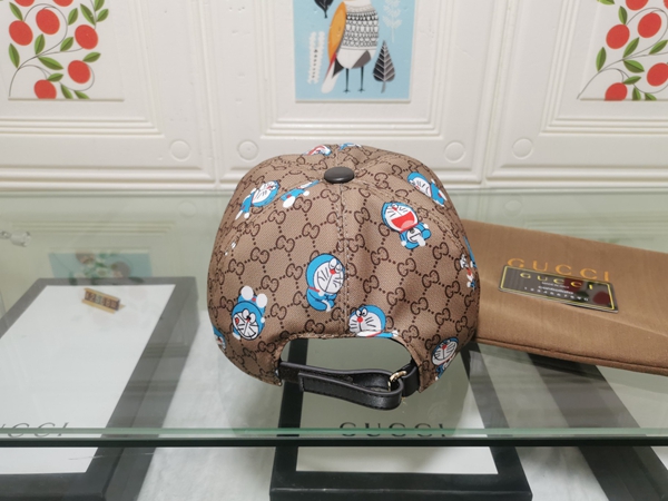 ブランド帽子側面デザイン